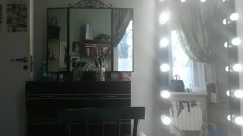 nadyagt online show from 04/27/26, 11:41