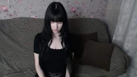 Naemi online show from 02/16/26, 02:46