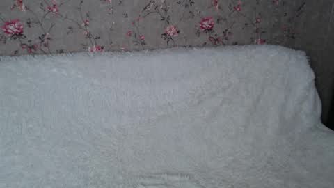 Snapshot of naemiblush chatting on 05/30/26, 03:42 Naemi online show from 05/30/26, 03:42