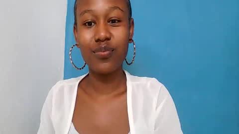 nah296652 online show from 06/13/26, 06:33