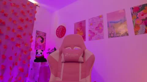 Nahara Soler online show from 10/26/25, 04:35