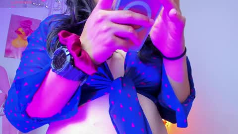 Nahara Soler online show from 05/17/26, 09:11