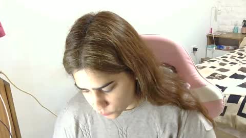 Snapshot of nahiarabiel chatting on 06/14/26, 06:54 nahiarabiel online show from 06/14/26, 06:54