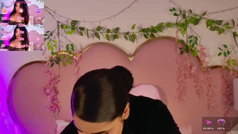 NahiaraReina  online show from 04/11/26, 02:54