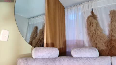 Snapshot of nahiavictoria chatting on 06/22/26, 10:56 NahiaVictoria online show from 06/22/26, 10:56