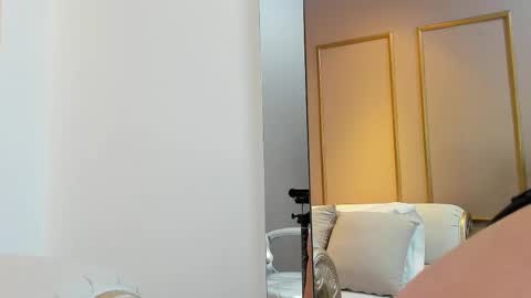 Nahimi online show from 11/11/25, 07:25