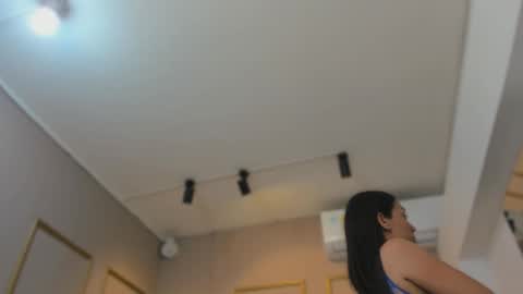 Snapshot of nahimithompson chatting on 02/23/26, 07:22 Nahimi online show from 02/23/26, 07:22