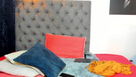 Snapshot of nahirobyy_ebonyy chatting on 02/28/26, 06:09 nahirobyy ebonyy online show from 02/28/26, 06:09