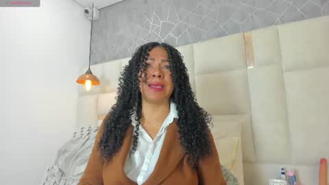 Nahomi Dominique online show from 07/08/26, 12:53