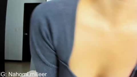 Laura online show from 12/18/25, 02:50