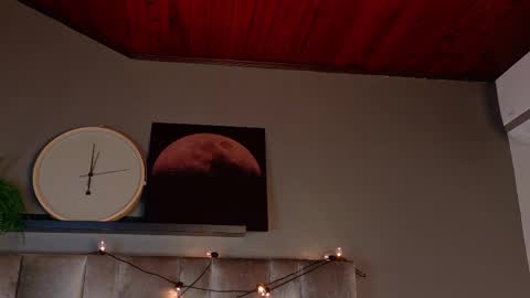  VICTORIA  online show from 02/09/26, 07:40