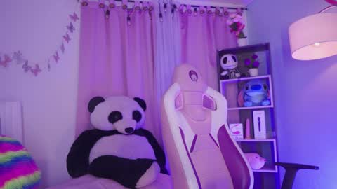 nahomy 2308 online show from 05/05/26, 11:29