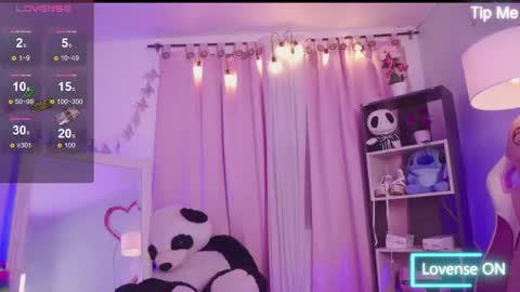 nahomy 2308 online show from 06/18/26, 11:58