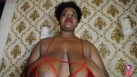 Snapshot of nahybig_boobs chatting on 04/16/26, 12:28 Karatbby online show from 04/16/26, 12:28