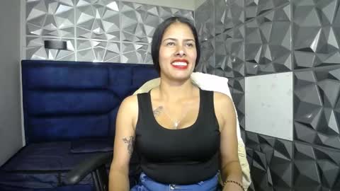 Snapshot of nairobi8 chatting on 09/19/25, 05:35 nairobi8 online show from 09/19/25, 05:35