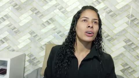 Snapshot of nairobi8 chatting on 10/12/25, 03:33 nairobi8 online show from 10/12/25, 03:33