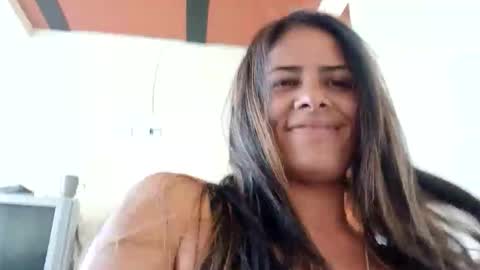 Snapshot of nairobi8 chatting on 11/12/25, 08:19 nairobi8 online show from 11/12/25, 08:19