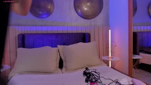 Snapshot of naishaford_1 chatting on 01/09/26, 04:37 Naisha Ford online show from 01/09/26, 04:37