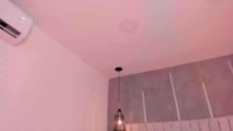 Snapshot of nakamura_san chatting on 12/20/24, 05:18 INSTAGRAM m2221 online show from 12/20/24, 05:18