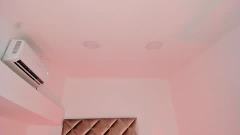 Snapshot of nakamura_san chatting on 01/07/25, 10:43 INSTAGRAM m2221 online show from 01/07/25, 10:43