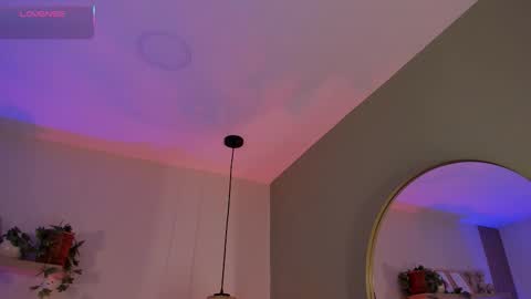 INSTAGRAM  m2221     online show from 01/15/26, 10:42