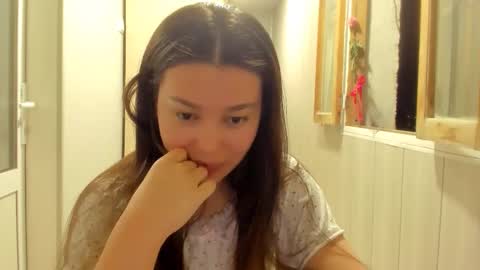 Snapshot of naked_bebe_hot chatting on 09/08/25, 07:13 naked_bebe_hot online show from 09/08/25, 07:13