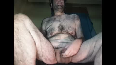 Snapshot of naked_public_slut__1_vs_all chatting on 02/21/25, 11:21 nakedslave online show from 02/21/25, 11:21