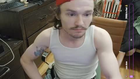 Snapshot of nakedboi420 chatting on 05/20/26, 06:19 mid-west guy living on the east coast trying to figure out where to go next online show from 05/20/26, 06:19