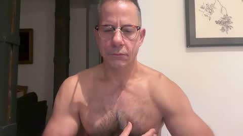 Snapshot of nakedsuperman1234 chatting on 11/26/25, 03:51 nakedsuperman1234 online show from 11/26/25, 03:51