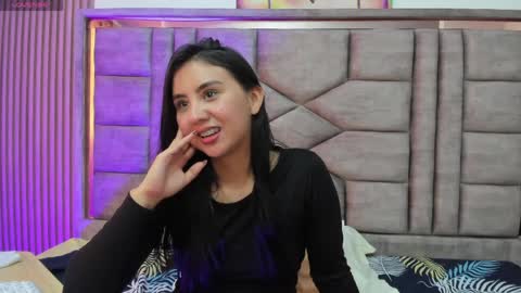 Snapshot of nala_cuty chatting on 05/27/26, 06:27 Nala online show from 05/27/26, 06:27