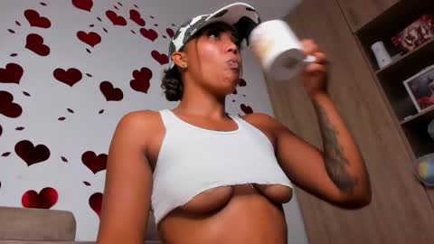 Nala Grey online show from 04/22/26, 12:18