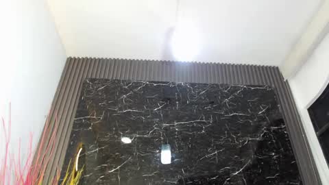 NALAROY online show from 12/10/24, 10:38