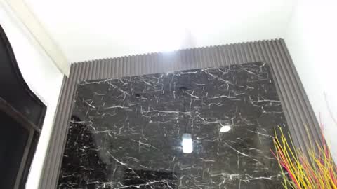 NALAROY online show from 01/15/25, 07:05