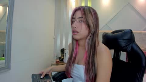 Snapshot of nami_sweet_ chatting on 09/09/25, 03:17 nami_sweet_ online show from 09/09/25, 03:17