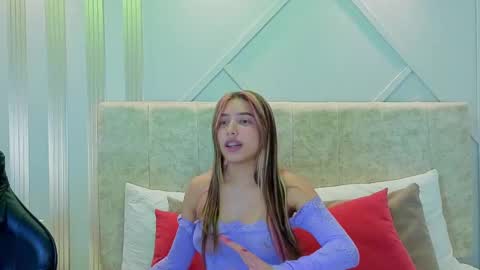 Snapshot of nami_sweet_ chatting on 09/24/25, 03:43 nami_sweet_ online show from 09/24/25, 03:43