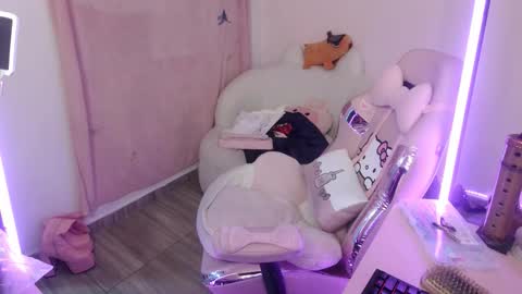 Snapshot of nami_usagi chatting on 10/02/25, 01:29 nami_usagi online show from 10/02/25, 01:29
