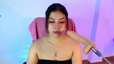 Snapshot of namiko_park_ chatting on 06/10/26, 10:19 namiko_park_ online show from 06/10/26, 10:19