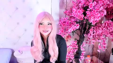     online show from 02/06/26, 01:58