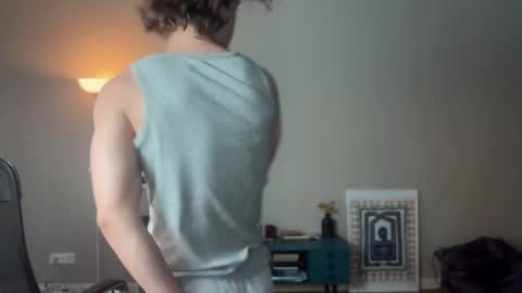 Georges online show from 02/08/25, 06:22