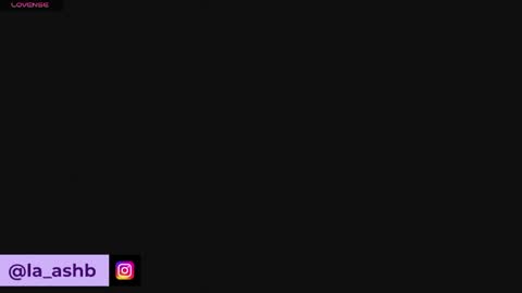 Snapshot of namithompson chatting on 05/02/26, 03:00 NamiThompson online show from 05/02/26, 03:00