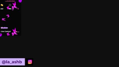 Snapshot of namithompson chatting on 05/11/26, 12:05 NamiThompson online show from 05/11/26, 12:05