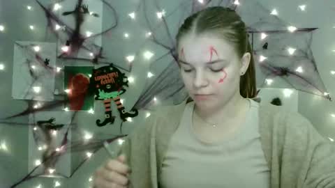 Nana online show from 10/30/25, 09:22