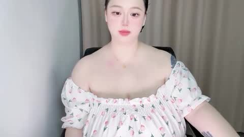 Snapshot of nanabigbobo chatting on 04/25/26, 01:41 nanabigbobo online show from 04/25/26, 01:41