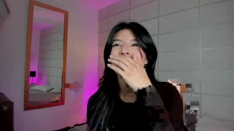 Nana  online show from 04/17/26, 08:01