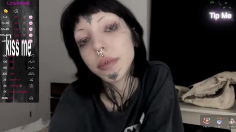 Nana online show from 12/27/24, 06:20