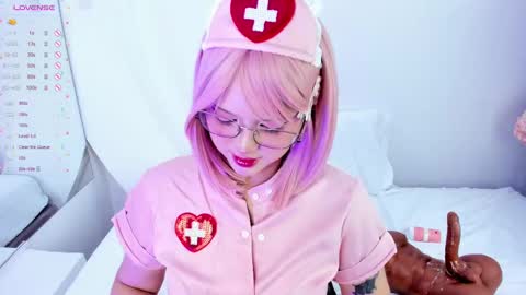 NanaOsaky online show from 02/10/25, 03:32