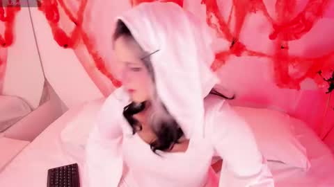 NanaOsaky online show from 10/31/25, 11:55