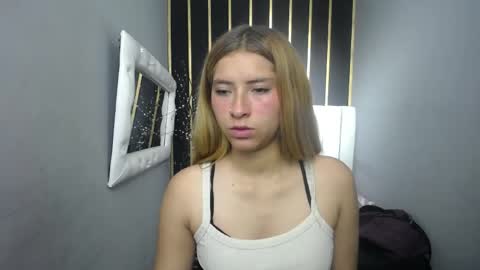 Snapshot of nancy_blonde chatting on 06/07/26, 02:43 nancy blonde online show from 06/07/26, 02:43