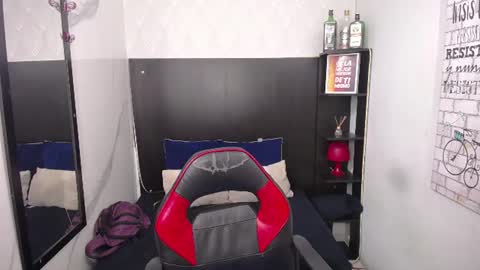 Snapshot of nancy_blonde chatting on 07/09/26, 12:20 nancy blonde online show from 07/09/26, 12:20
