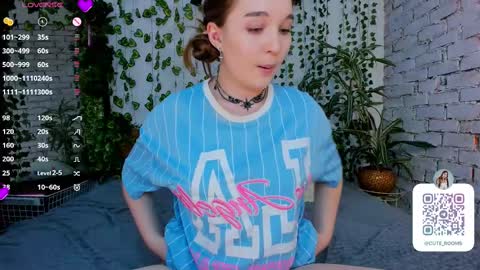 Luna online show from 03/10/25, 09:10